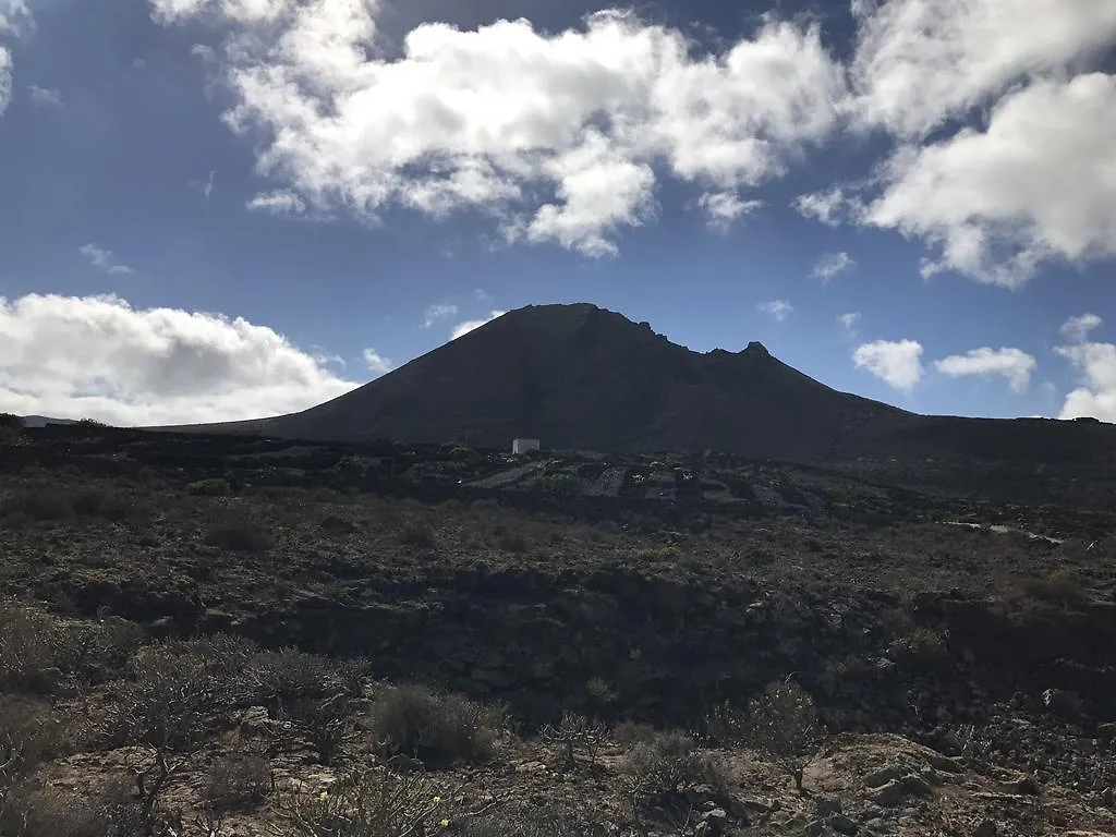 Casa Los Volcanes Affittacamere Ye